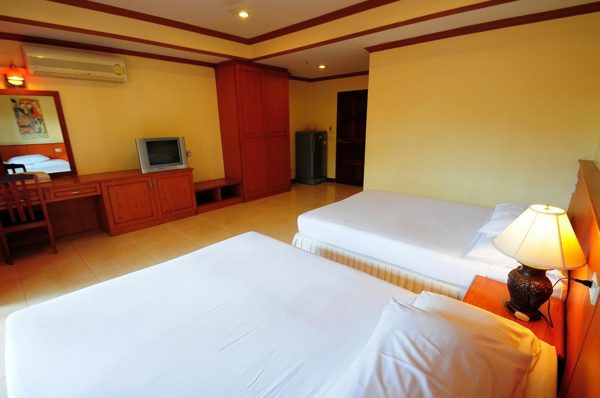 Alina Grande Hotel & Resort Koh Chang Exterior photo